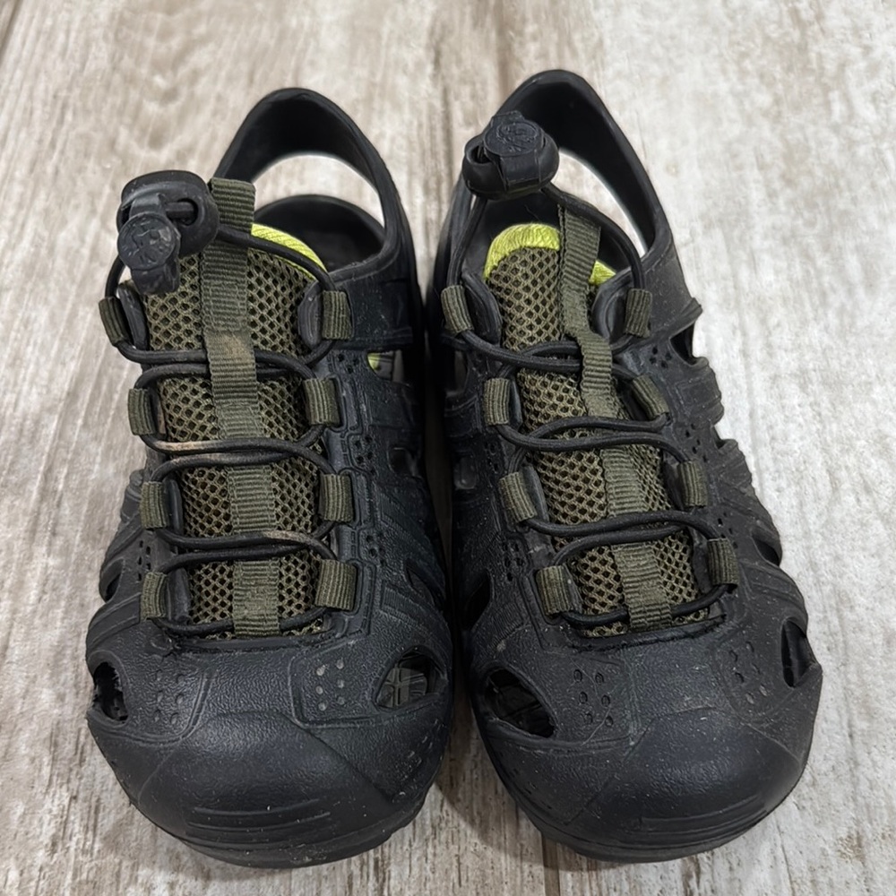 Kids Black and Green Sandals